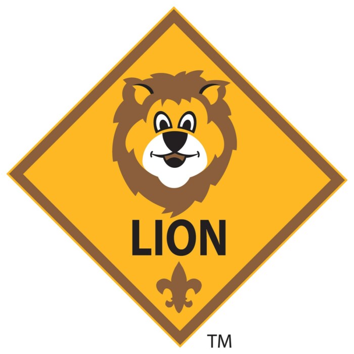 Angry lion head mascot roaring logo Royalty Free Vector