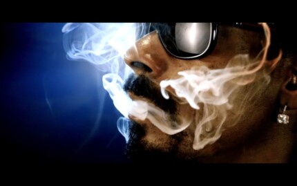Snoop Dogg Smokin Sticker